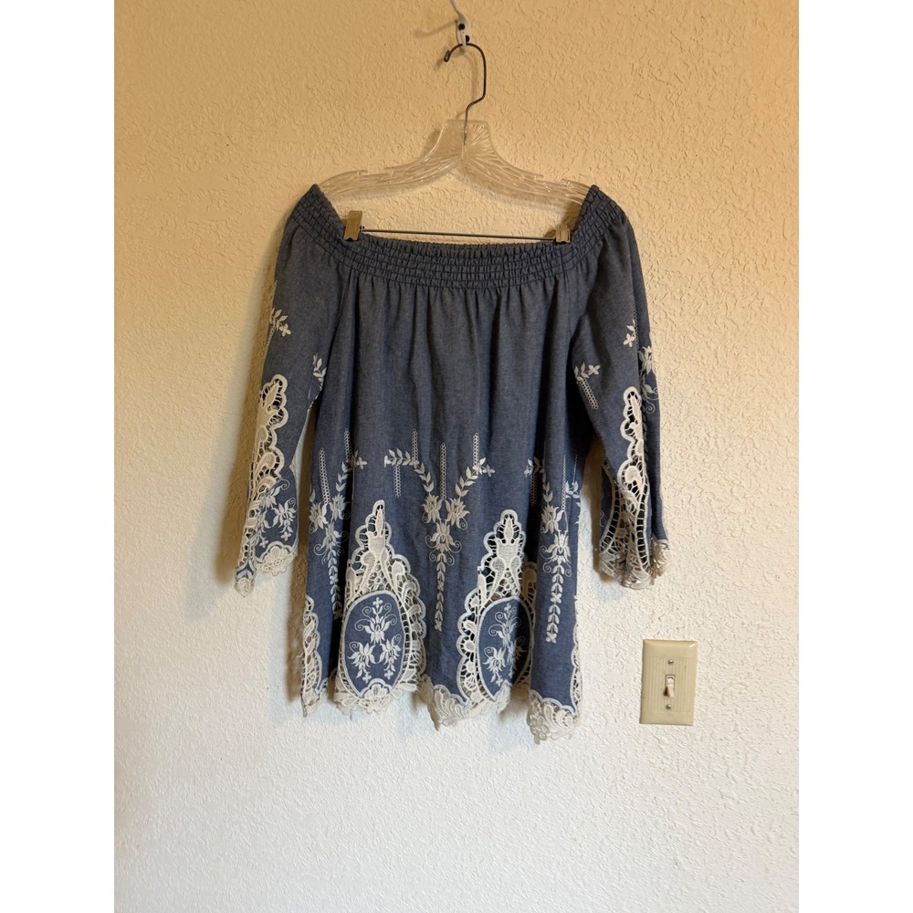 Boston‎ Proper Blue Chambray Embroidered Lace Off Shoulder Boho Top XS Floral